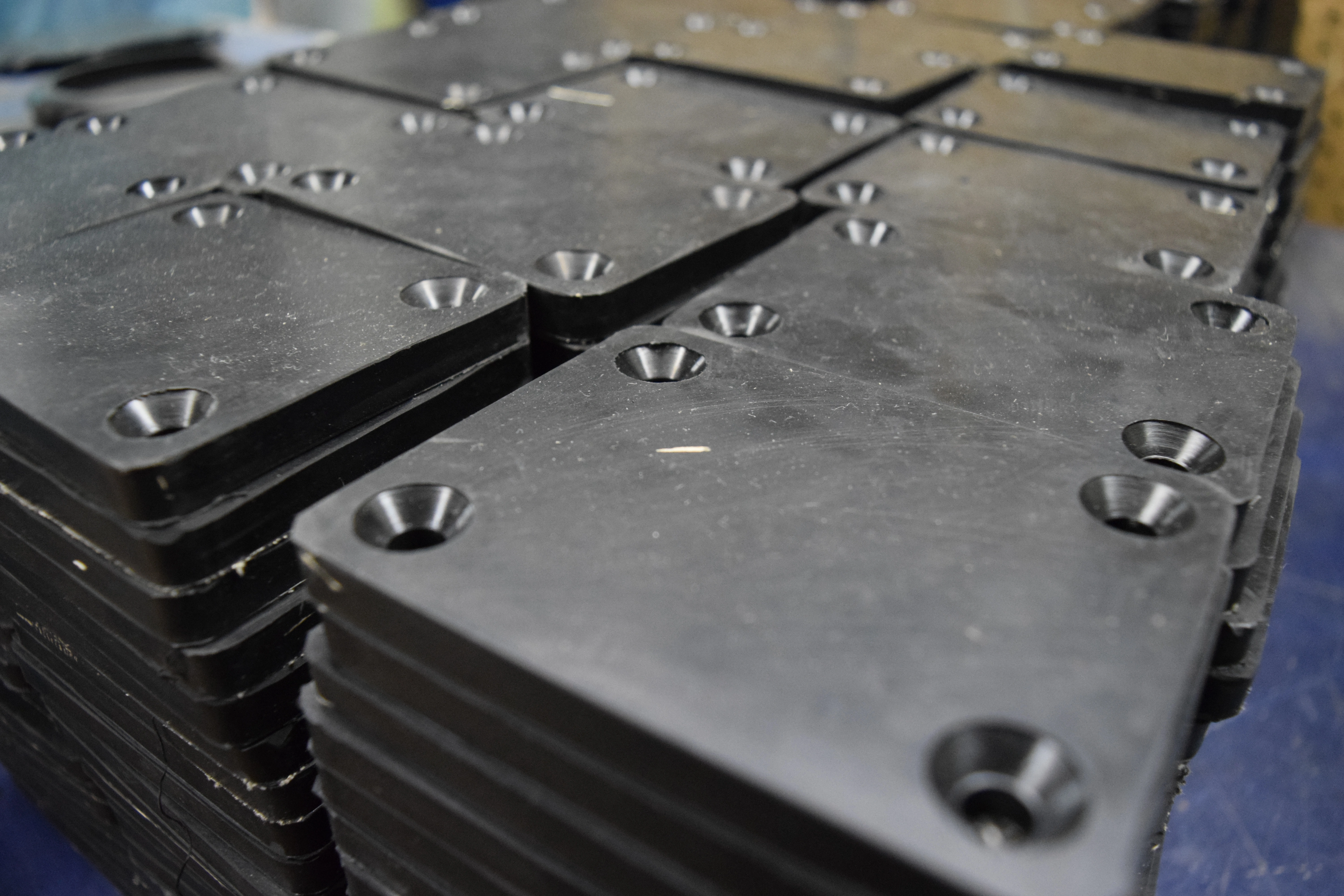 Rubber trim molding
